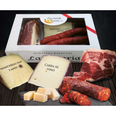 Подарунковий набір Spanish mix з дощечкою та ножем 1кг Spanish Cheese